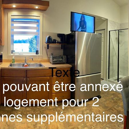 Logement 3 ,5 Entierement Prive Lac-Megantic Ngoại thất bức ảnh