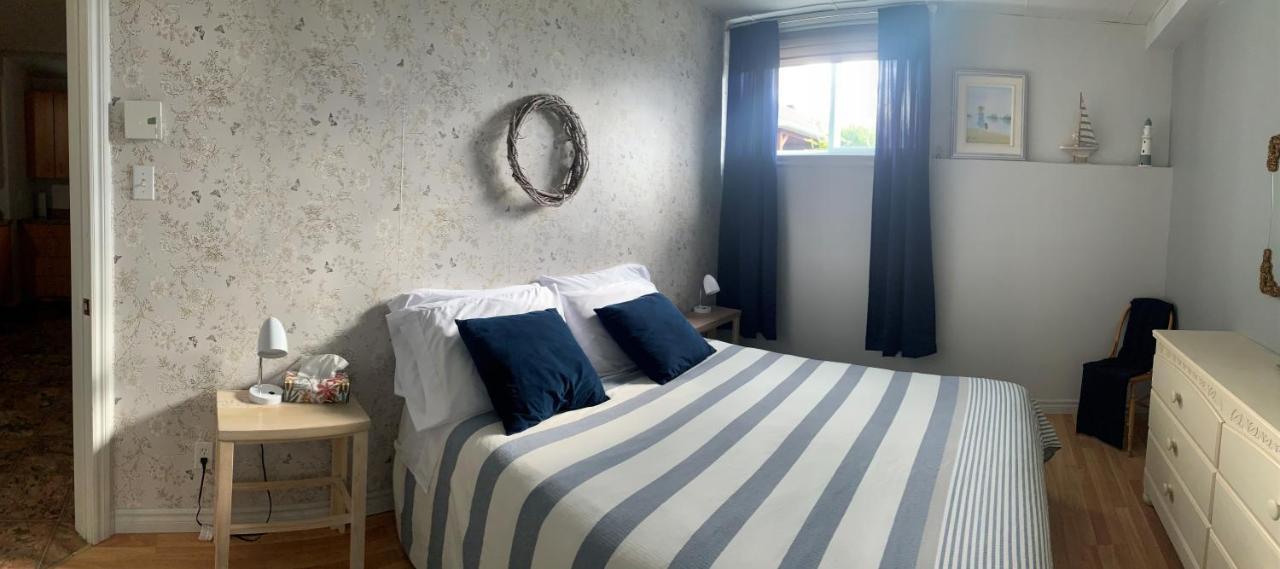 Logement 3 ,5 Entierement Prive Lac-Megantic Ngoại thất bức ảnh