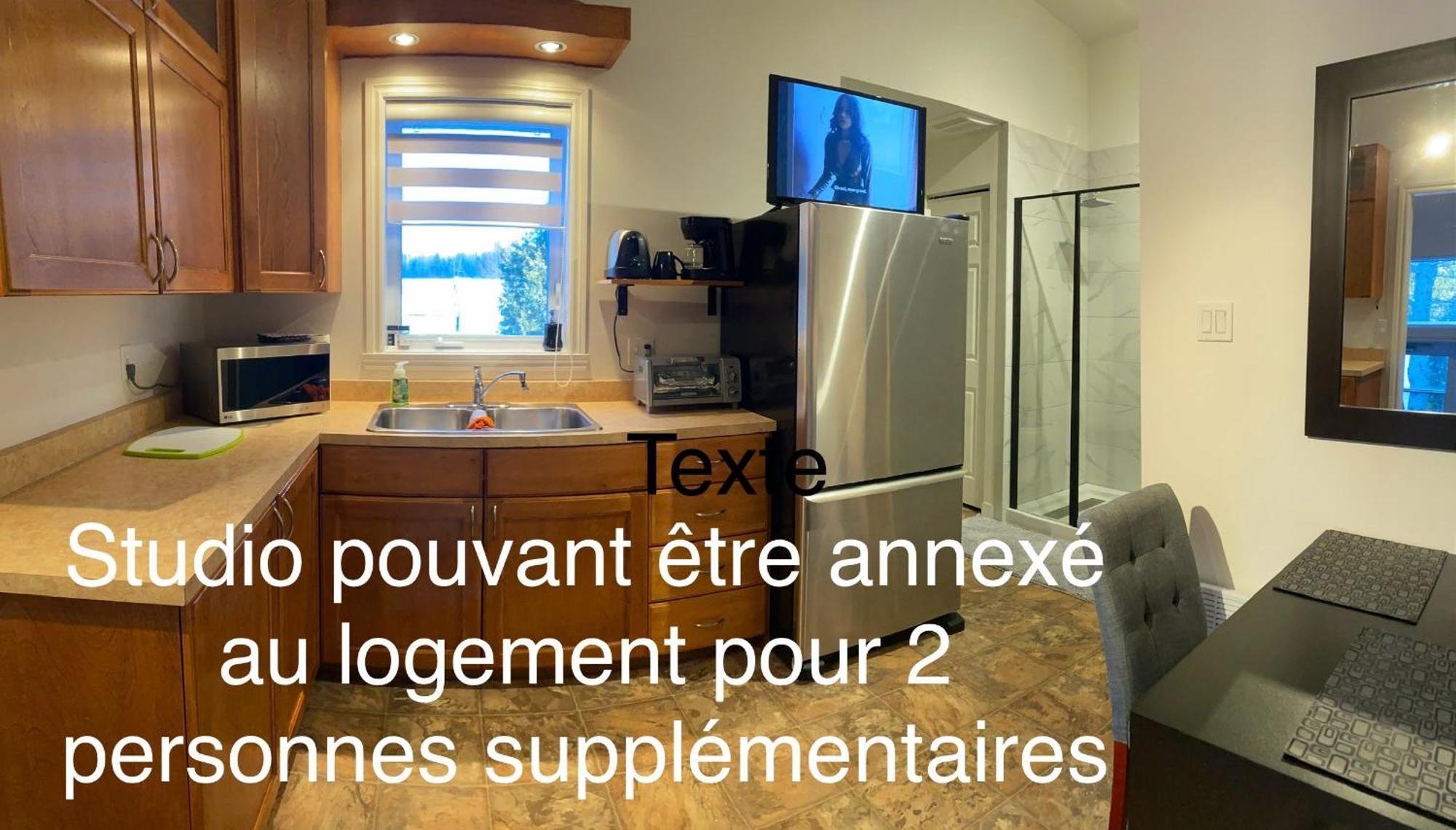 Logement 3 ,5 Entierement Prive Lac-Megantic Ngoại thất bức ảnh